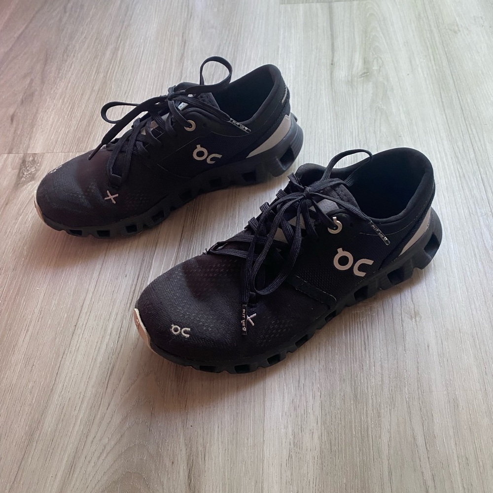 On Running Black Athletic Shoes